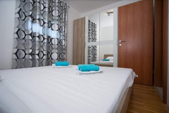 Apartman Mila Kaštela Eksteriør billede